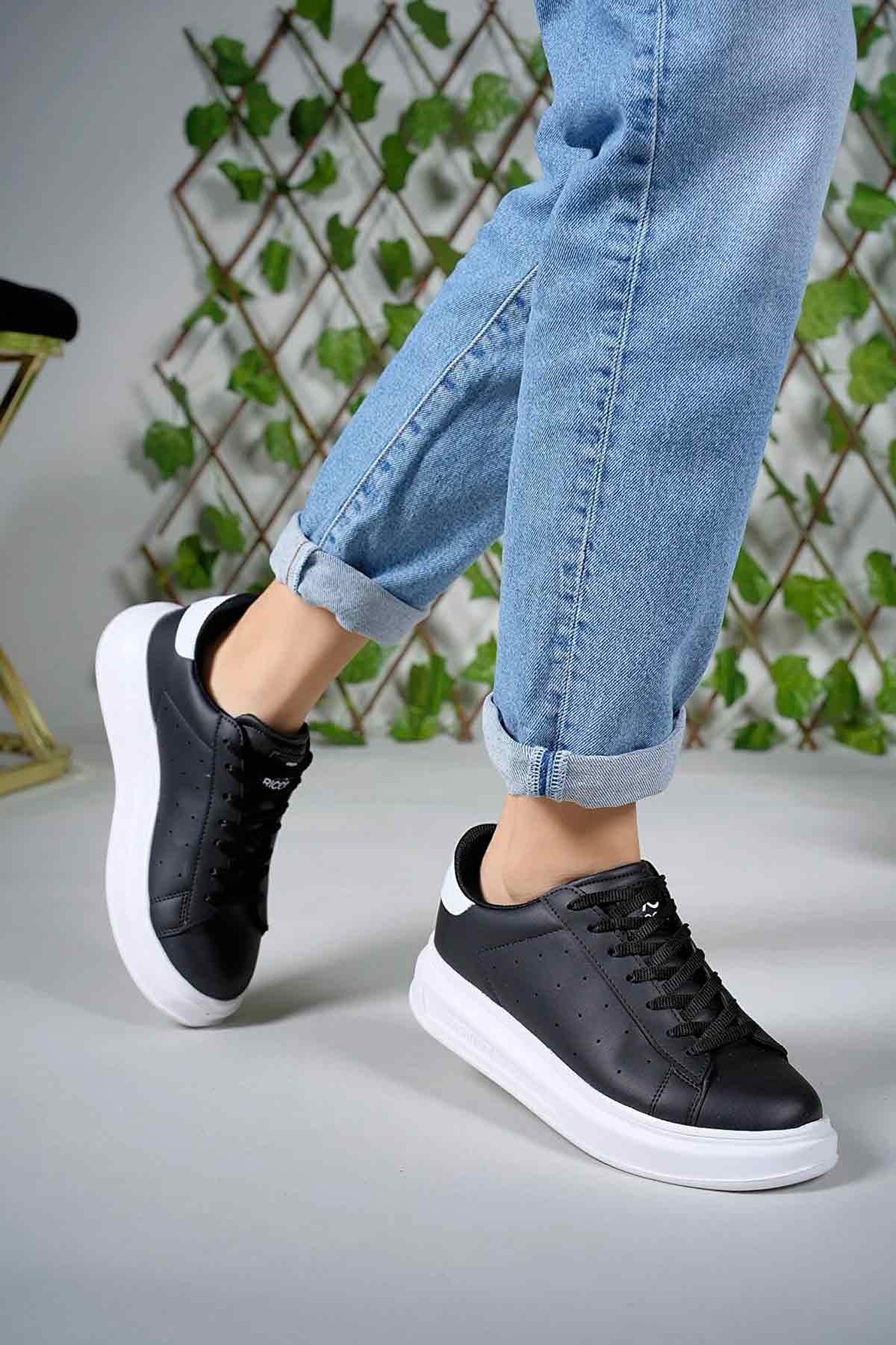 Kadın Siyah-Beyaz Kalın Yüksek Taban Hafif Günlük Yürüyüş Spor Ayakkabısı ve Sneaker