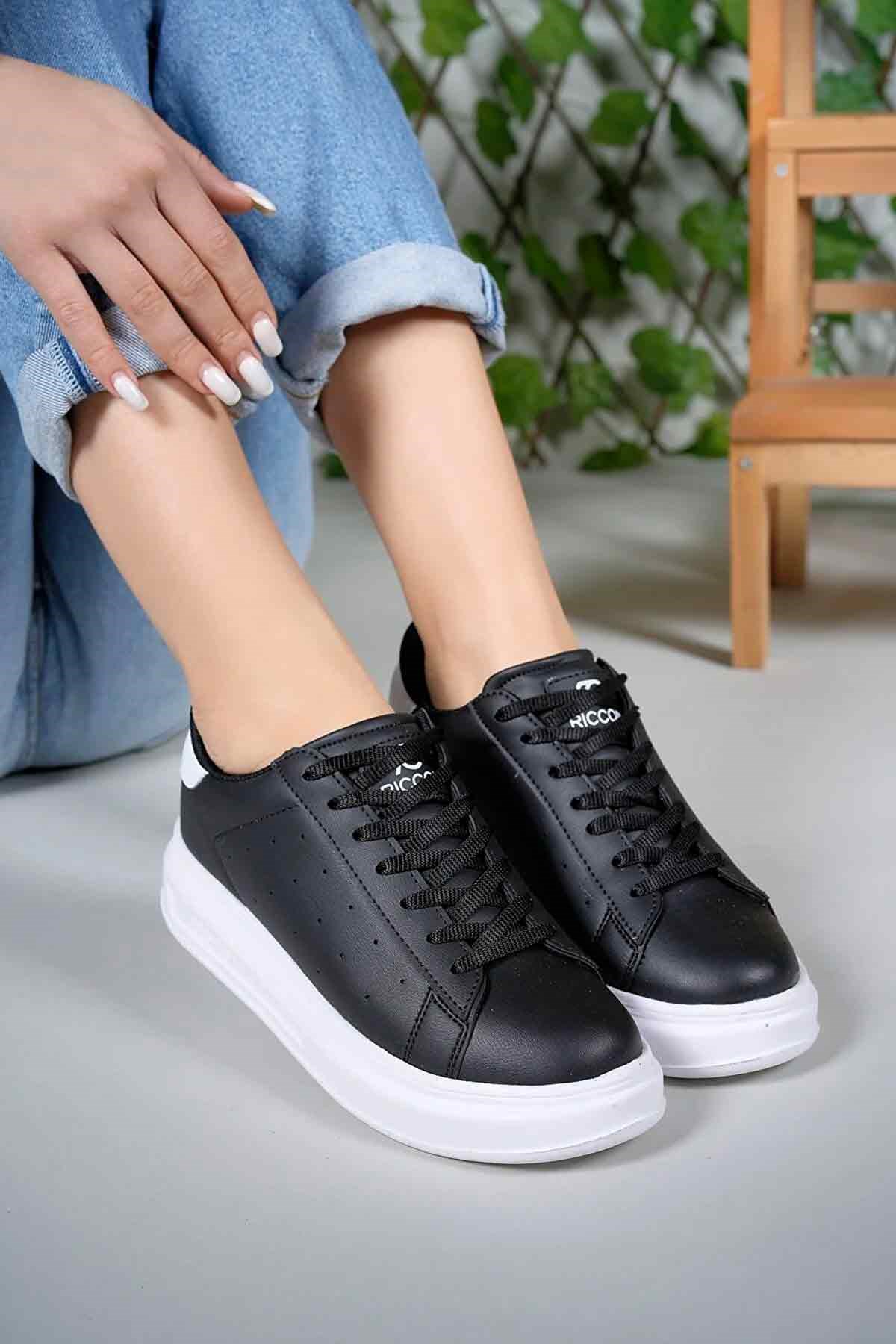 Kadın Siyah-Beyaz Kalın Yüksek Taban Hafif Günlük Yürüyüş Spor Ayakkabısı ve Sneaker